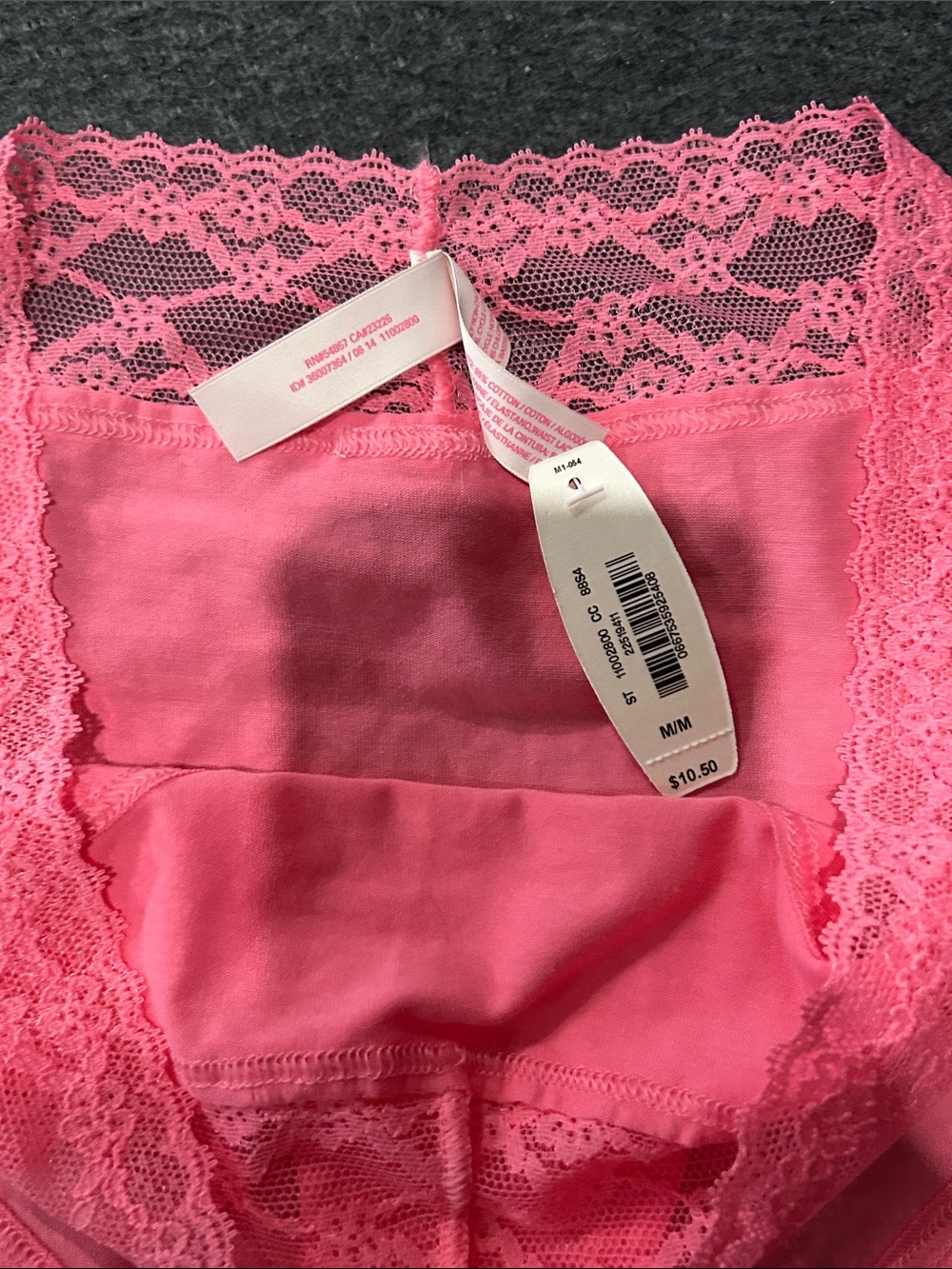 Victoria Secret - Picture 9 of 16